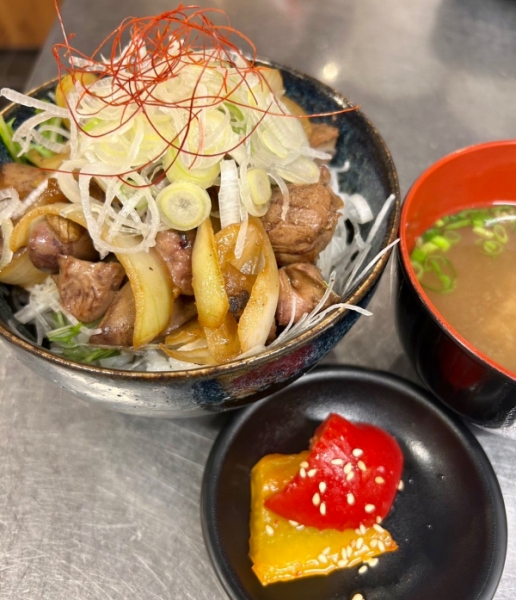 純レバ丼